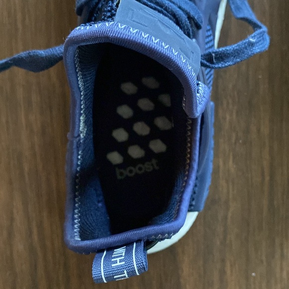 Adidas women's Die Weltmarke Mit den 3 streifen size 8.5 in navy and white. - Picture 7 of 7